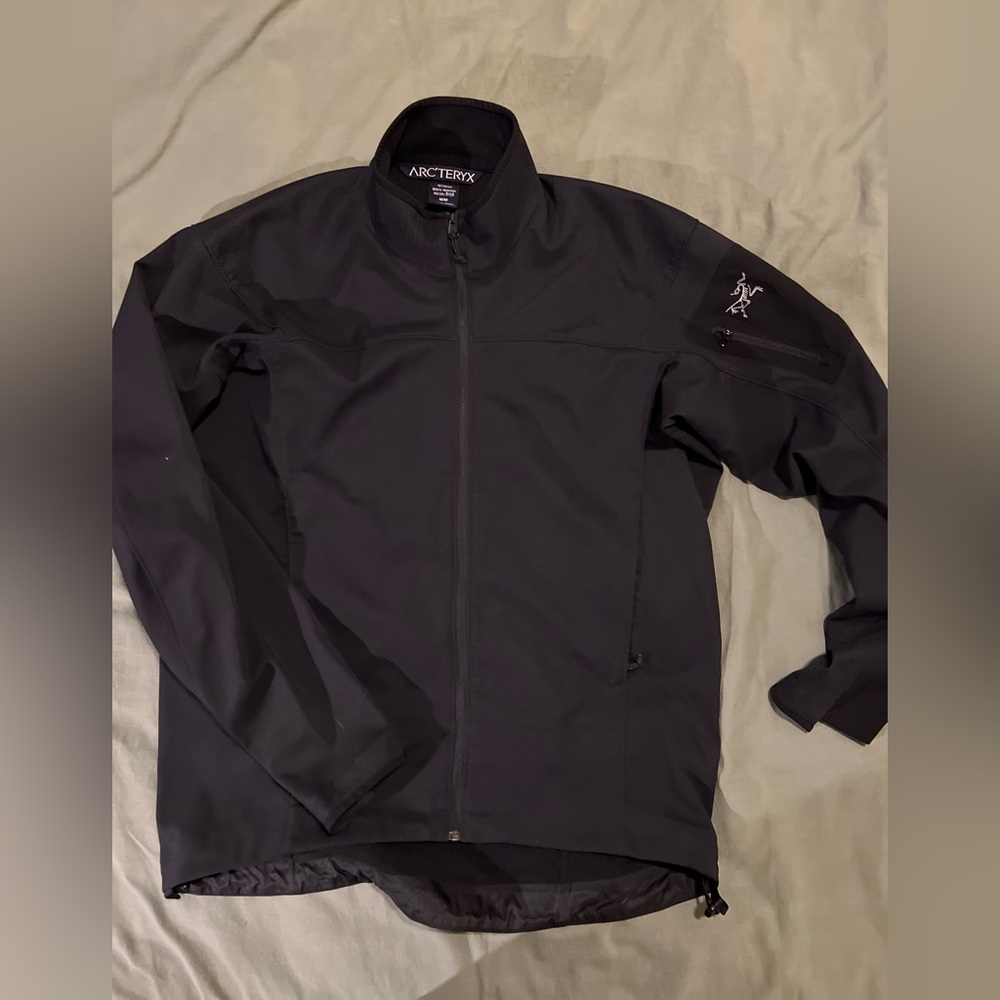 Mens Arcteryx jacket